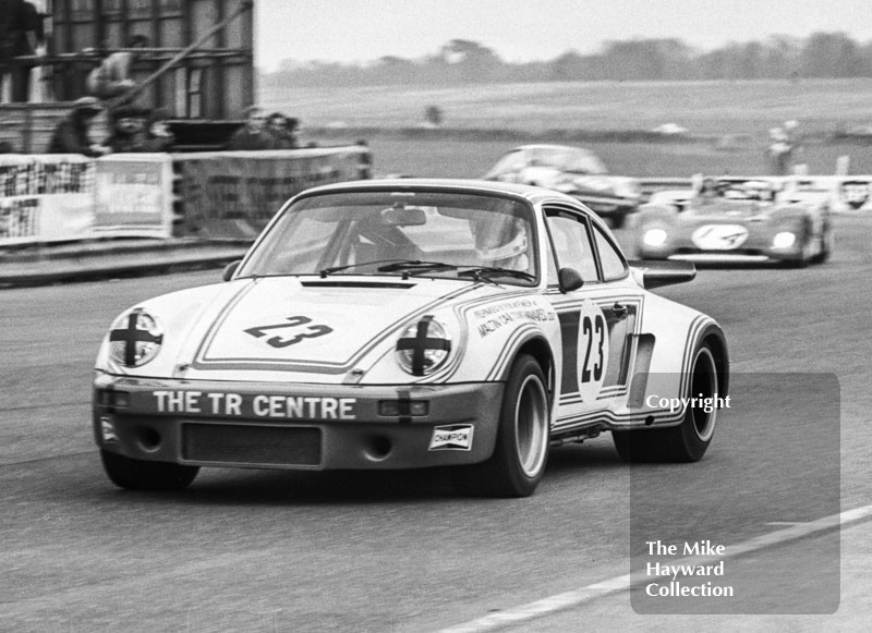 Mike Franey, Porsche Carrera, followed by Louis Lorenzini, Ferrari 312P,&nbsp;Philips Car Radio Ferrari/Porsche race, F2 International meeting, Thruxton, 1977.
