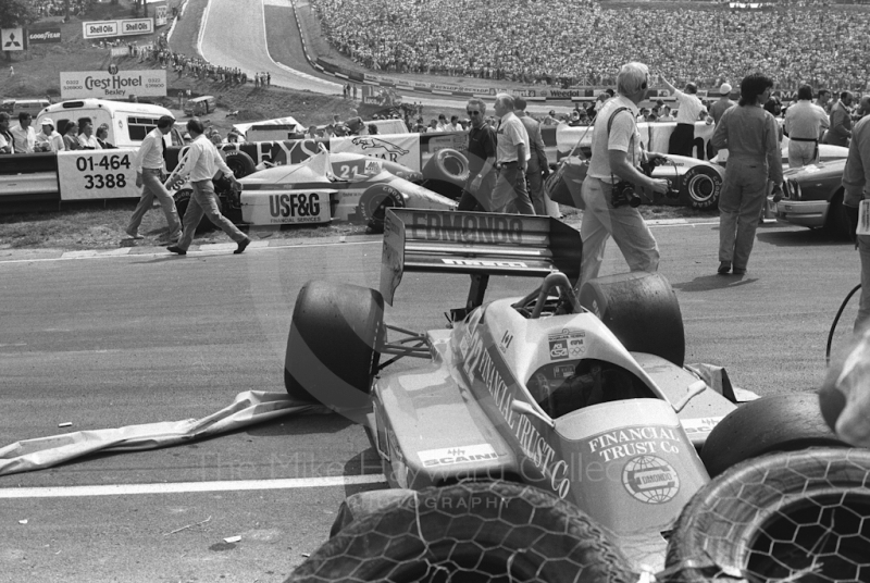 The Osella FA1H of&nbsp;Allen Berg amid the wreckage after first lap accident, Brands Hatch, British Grand Prix 1986.
