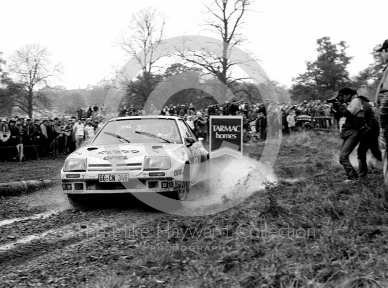 Jimmy McRae, Ian Grindod, Opel Manta 400, GG-CN 346, 1985 RAC Rally, Weston Park, Shropshire.
