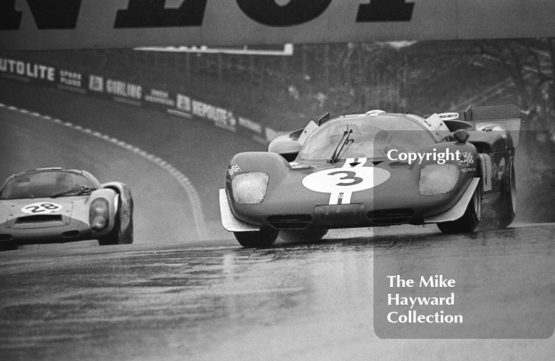 Mike Parkes/Herbert Muller, Ferrari 512S, and John L'Amie/Tommy Reid, Porsche 910, Brands Hatch BOAC 1000k 1970.
