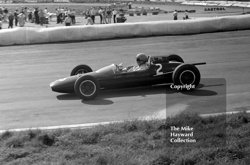 Peter Arundell, Ron Harris Team Lotus 32 Cosworth, Mallory Park, May&nbsp;1964.
