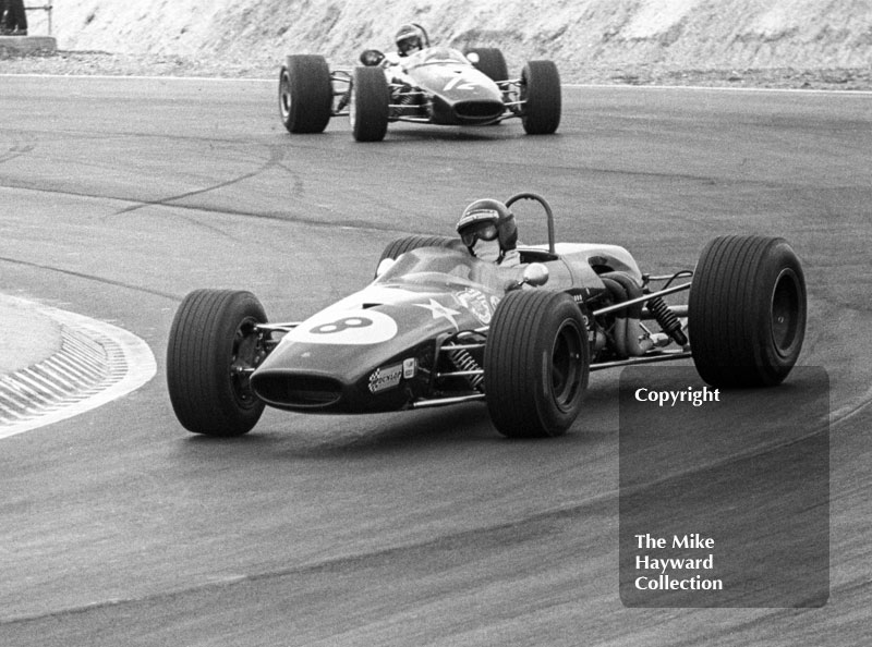 Jochen Rindt, Brabham BT23C,&nbsp;and Piers Courage, Brabham BT23C,&nbsp;Thruxton, Easter Monday 1968.
