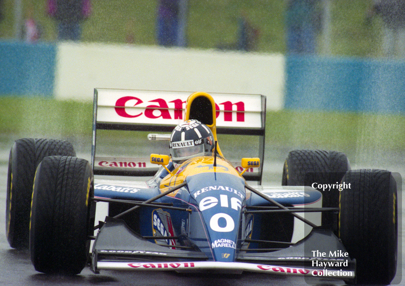 Damon Hill, Williams FW15C, during qualifying at the 1993 European Grand Prix, Donington Park.