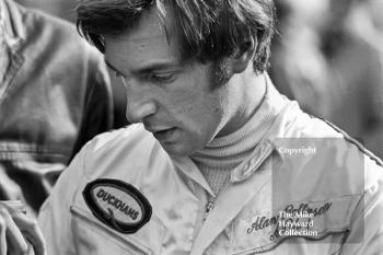 Alan Rollinson practised with a new Lola Chevrolet F5000 but did not start, Silverstone International Trophy 1970.
