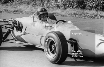 Graham Hill at Esso Bend with his F2 John Coombs Lotus 35 BRM, Oulton Park Gold Cup, 1965
