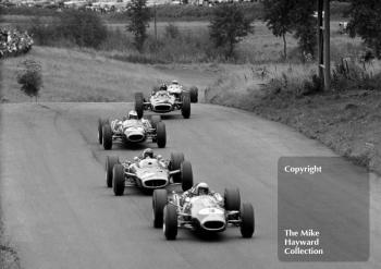 Jack Brabham, Repco Brabham BT19, Jackie Stewart, BRM P83 H16, Denny Hulme, BT20, Graham Hill P83 H16 and Jim Clark, Lotus Climax 33, 1966 Gold Cup, Oulton Park.
